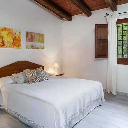 Fiori 3 Βίλα Is Molas